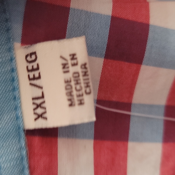 Men's Button Down Casual Shirt - Picture 4 of 4